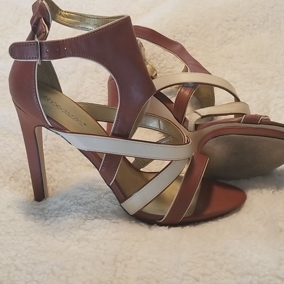 Strappy High Heeled Sandals - Picture 2 of 4